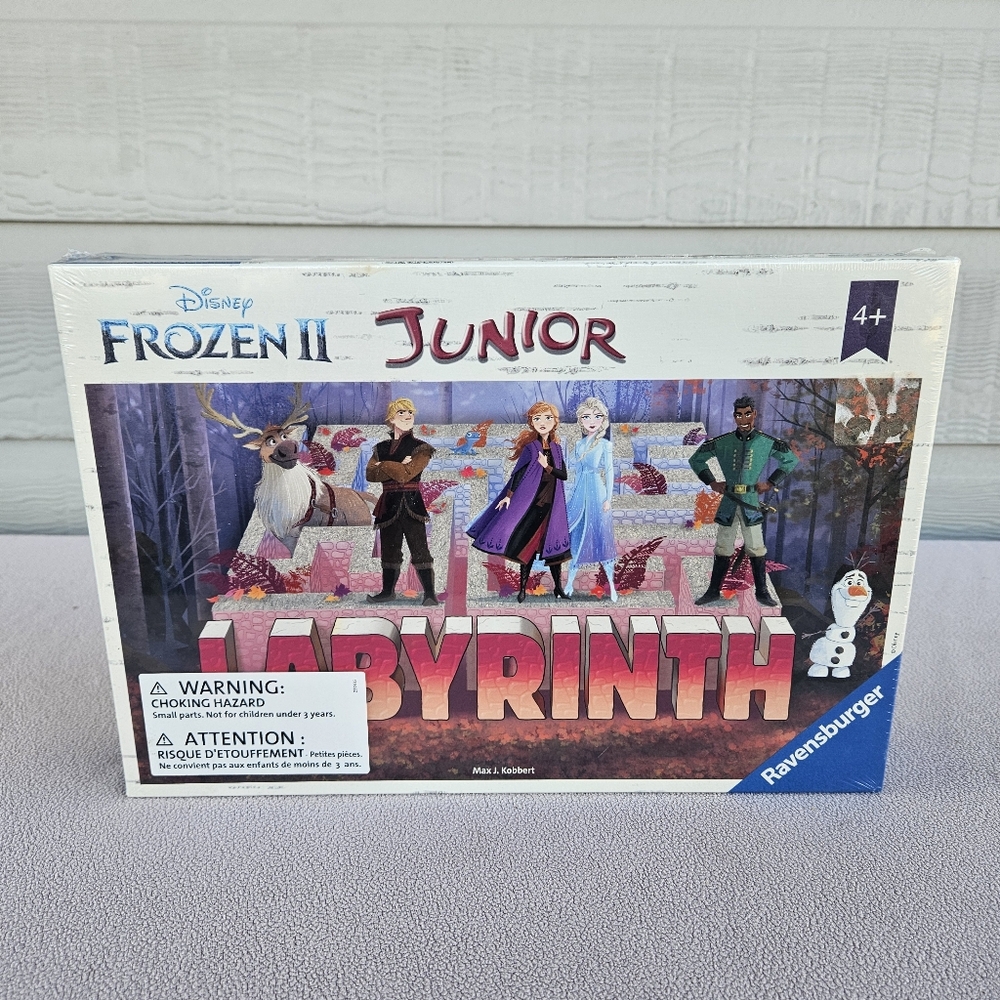 Disney's Frozen II Labyrinth Junior Board Game Ravensburger 4+ 2-4 Players